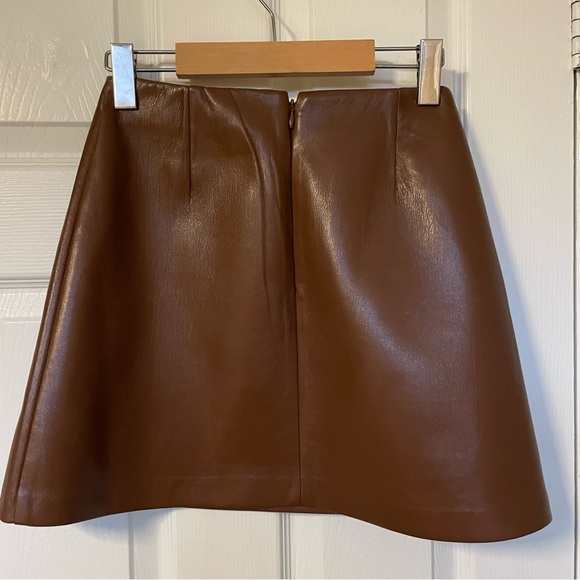 Aritzia Wilfred A-line vegan leather mini in cognac, size 2 - Picture 3 of 5